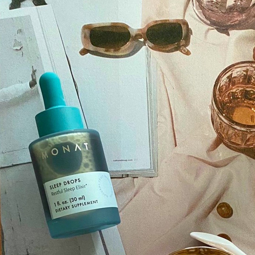 Monat Sleep Drops
